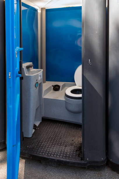 Portable Toilet Options We Offer in New Beaver, PA