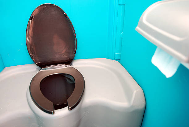 Porta potty delivery and setup in New Beaver, PA